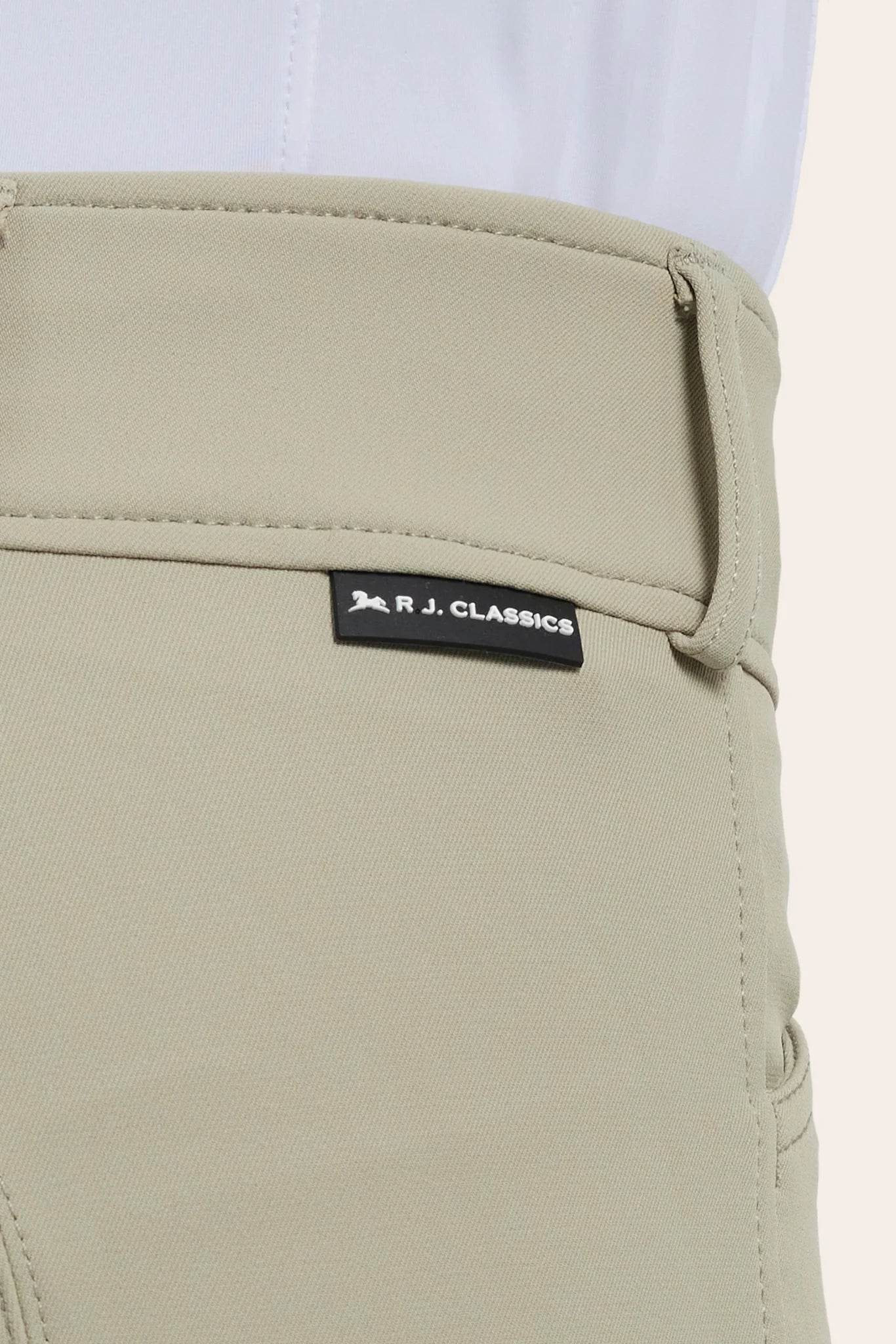 Gracie Plus Breech