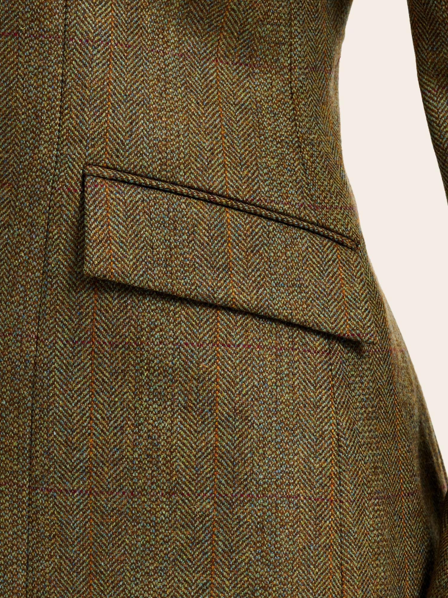 Foxy Tweed Hunt Coat
