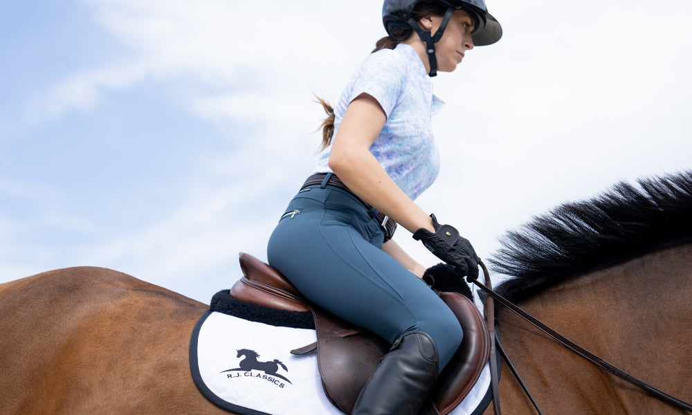 Breeches vs. Riding Tights: What's the Difference?