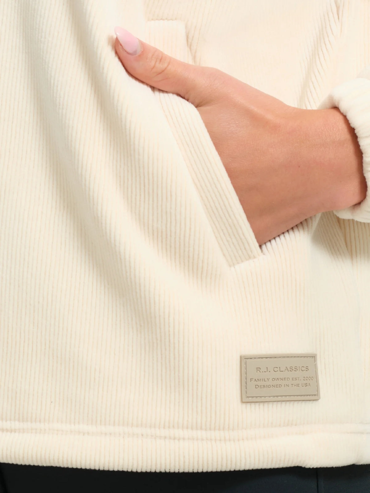 Mia ¼ Zip Pullover